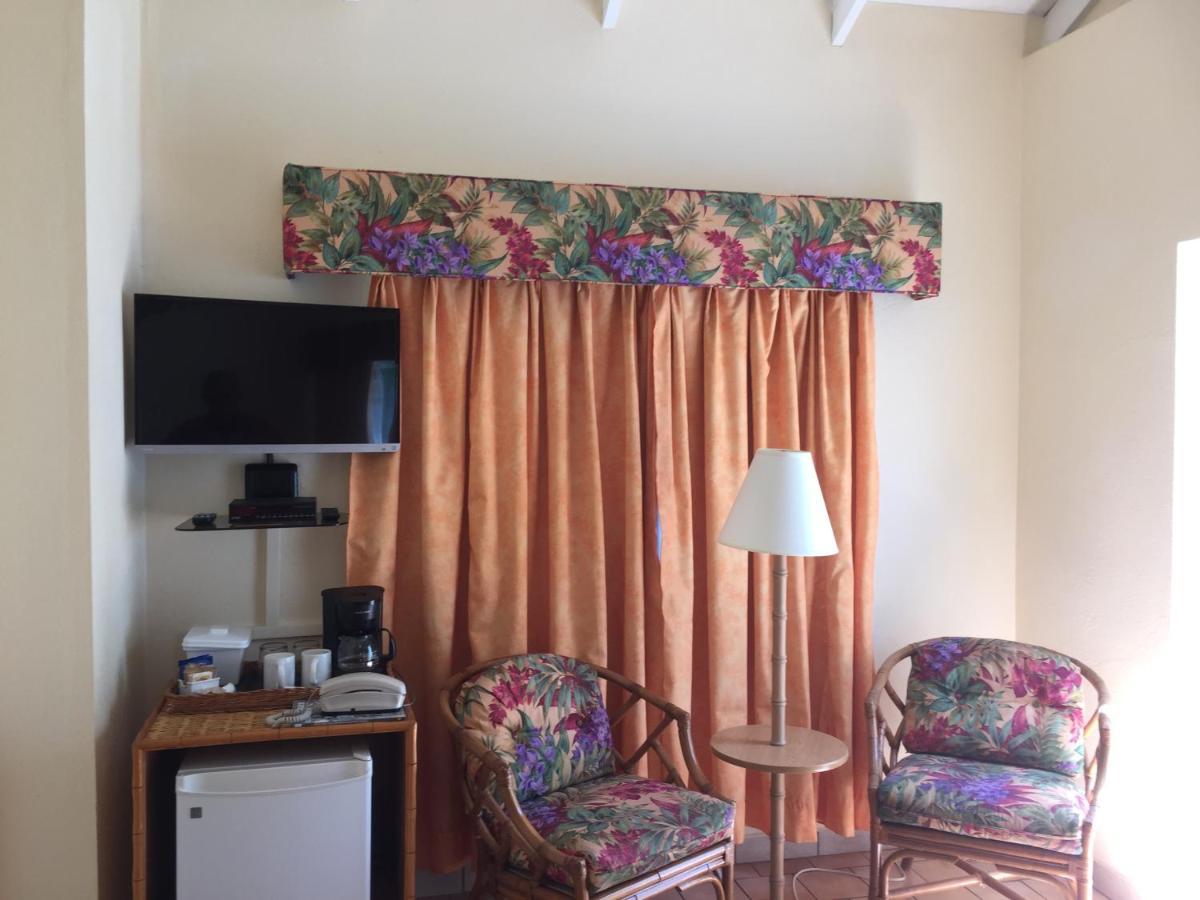 Timothy Beach Resort Frigate Bay Exterior foto